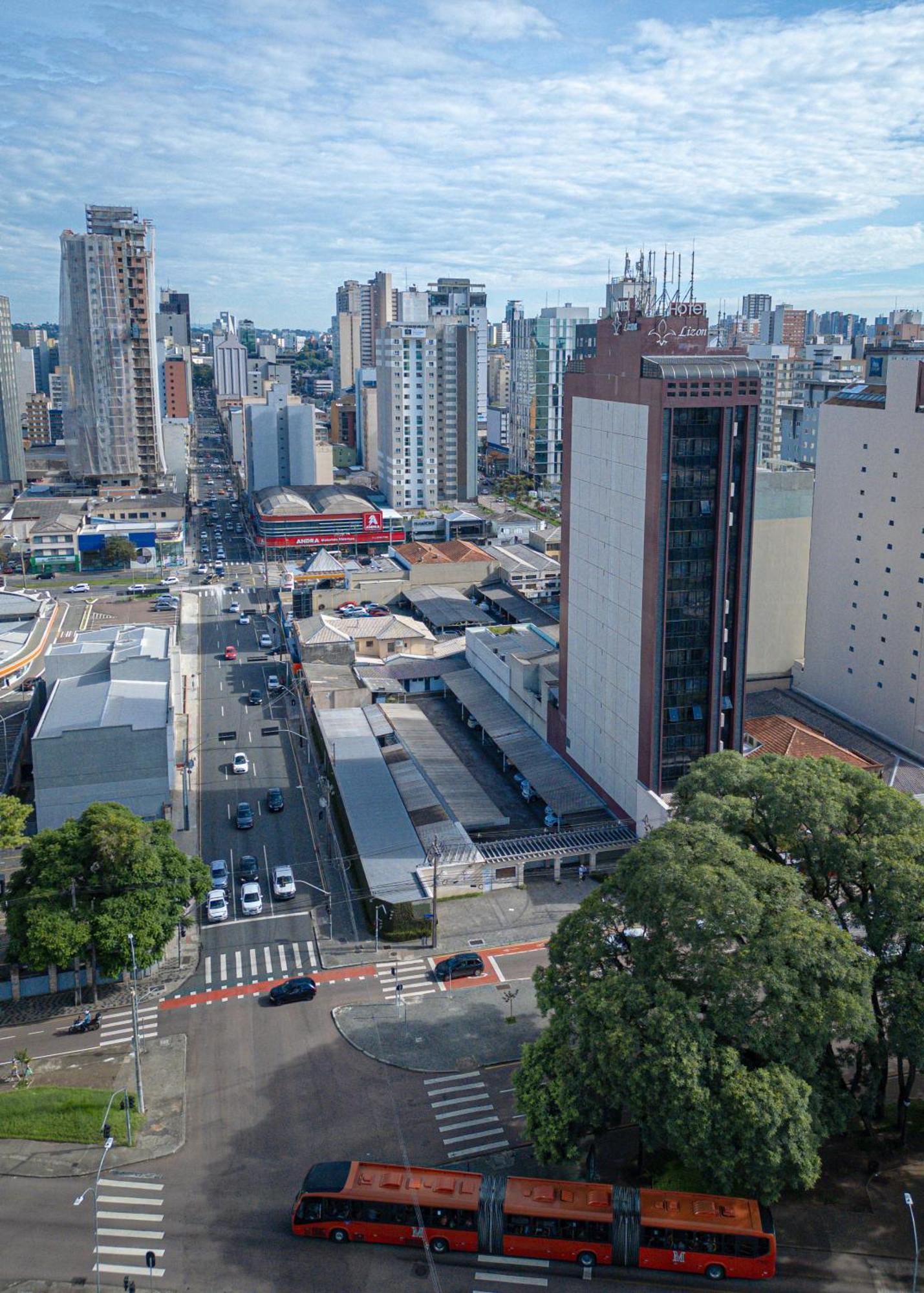 Lizon Curitiba Hotel Eksteriør bilde